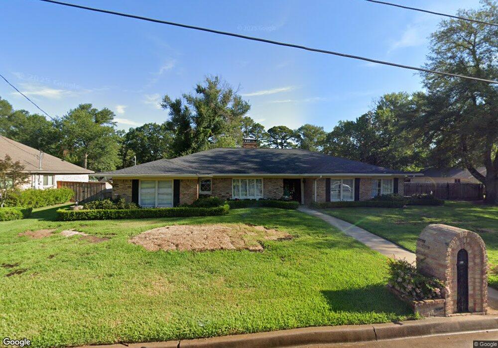 621 Dorchester Dr, Tyler, TX 75703 - photo 1
