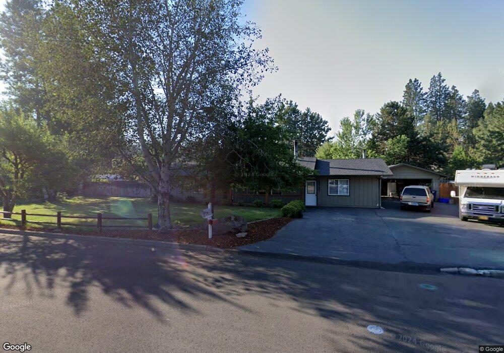 19969 Mcclellan Rd, Bend, OR 97702 - photo 1