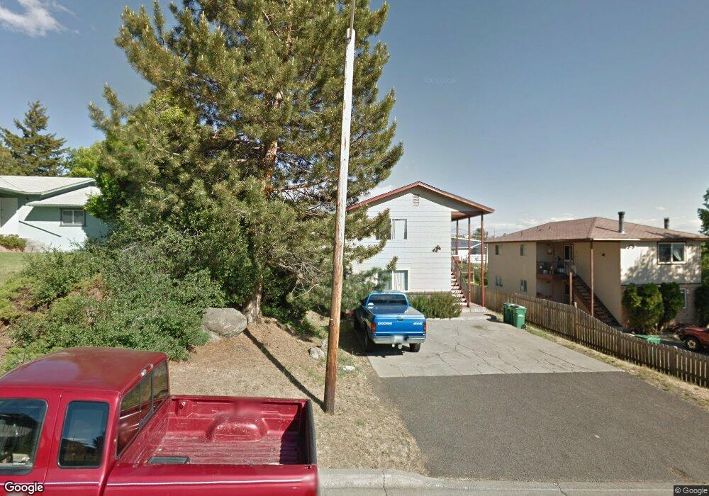 502 Mt Whitney St, Klamath Falls, OR 97601 - photo 1