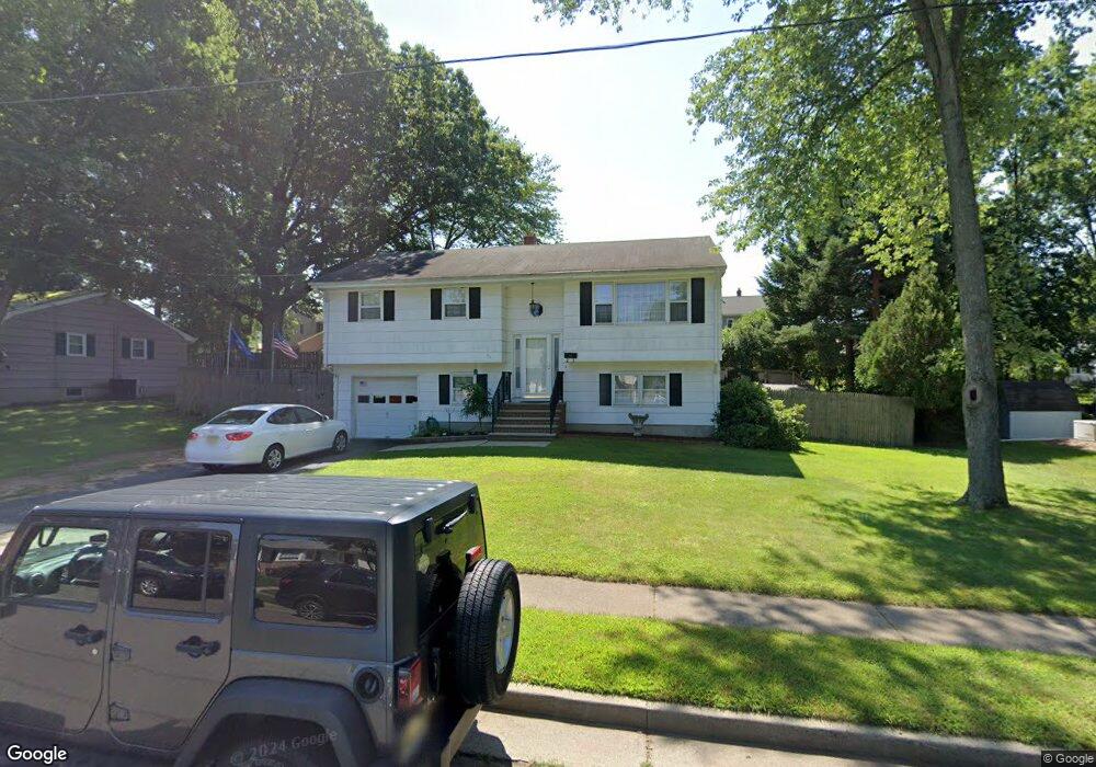 111 Okeefe Ln, South Plainfield, NJ 07080 - photo 1