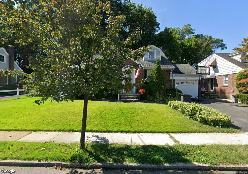 69 W Oldis St, Rochelle Park, NJ 07662 - photo 1