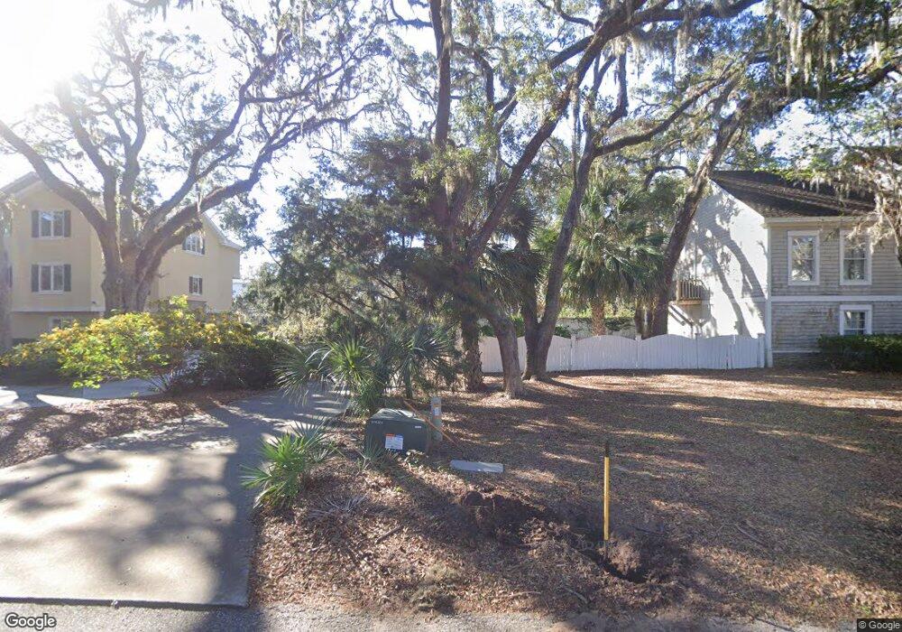 512 Vassar Point Dr, Saint Simons Island, GA 31522 - photo 1