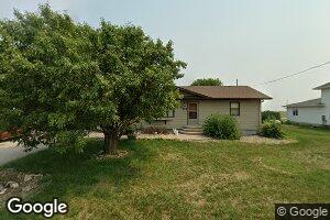 104 Pershing Ave N, Wessington Springs, SD 57382