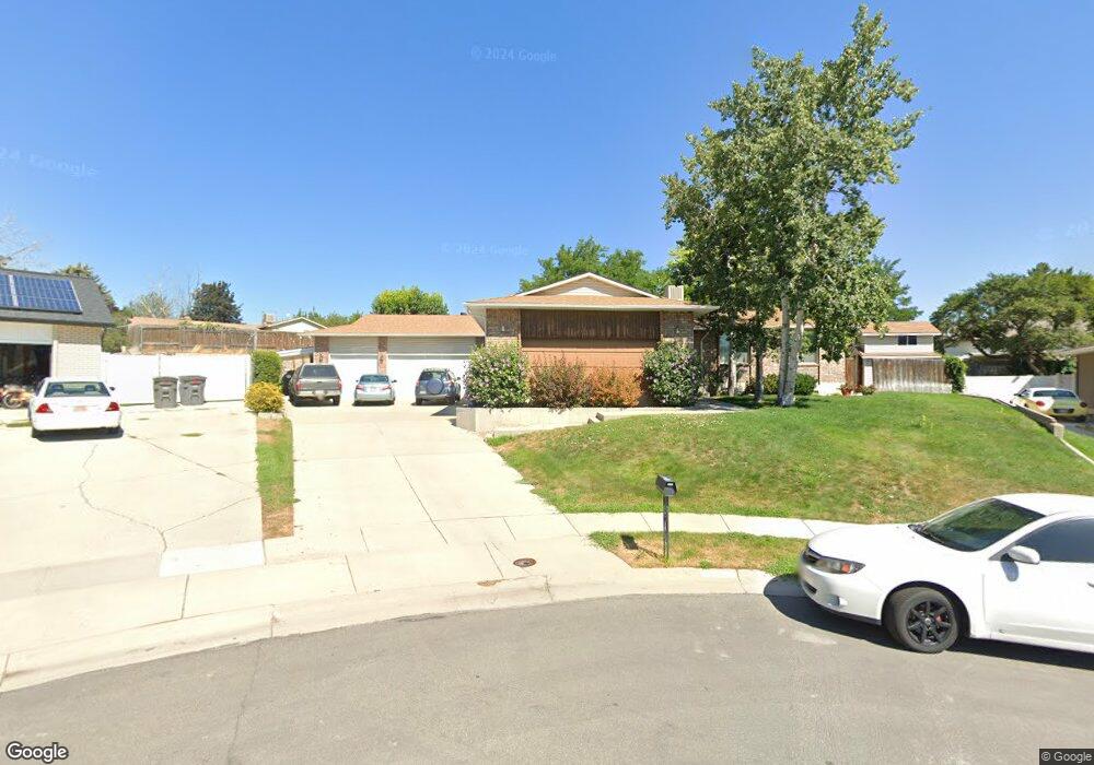 2522 Valley Field Cir, South Jordan, UT 84095 - photo 1