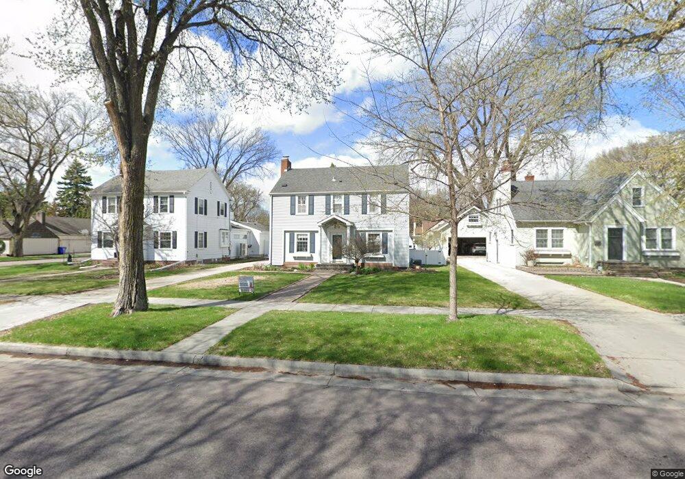 1545 8th St S, Fargo, ND 58103 - photo 1