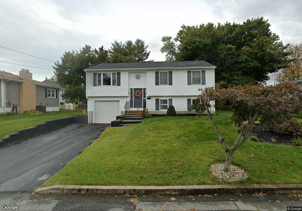 102 Webber Ave, Cranston, RI 02920 - photo 1