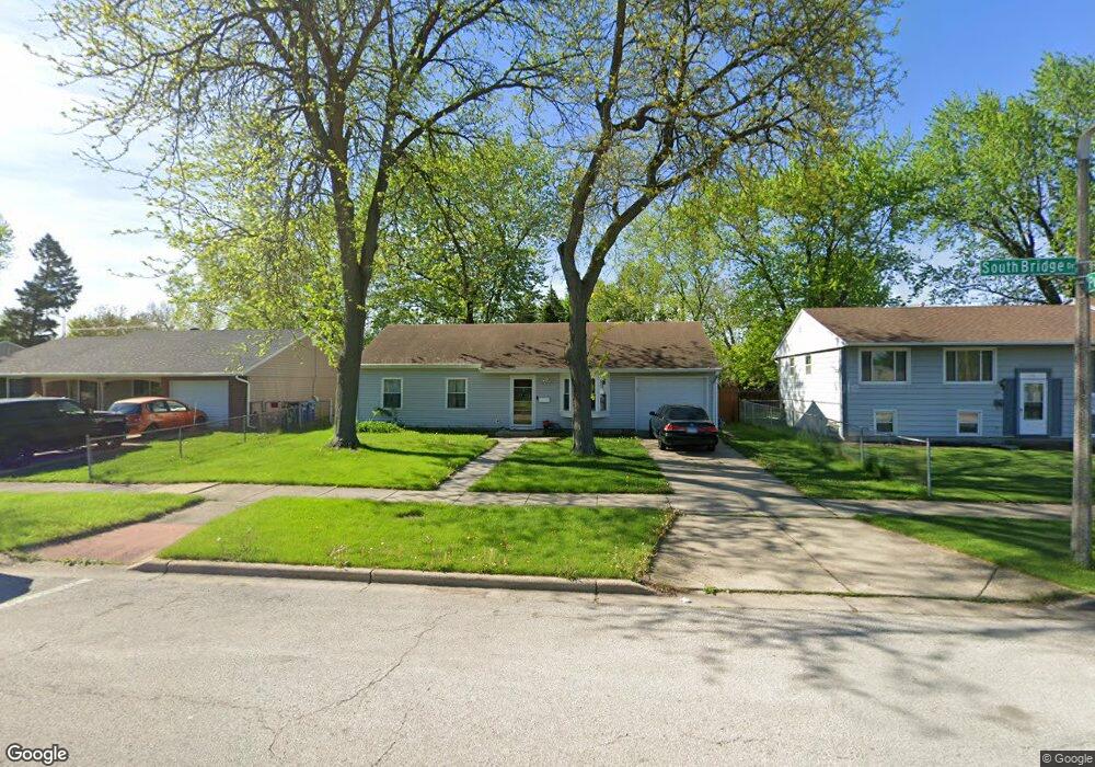 890 Southbridge Dr unit 1, Aurora, IL 60506 - photo 1