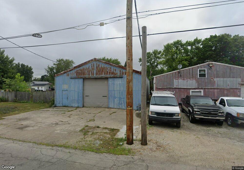 1100 W 2nd St, Muncie, IN 47305 - photo 1