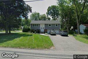 84 Myrtle Ave, Ramsey, NJ 07446