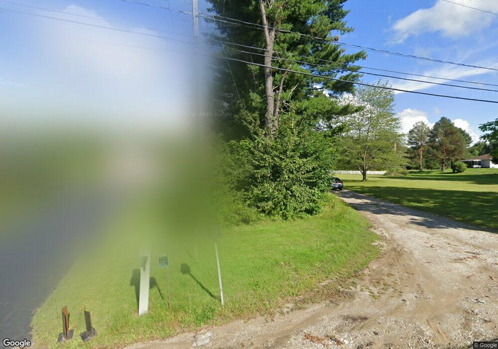 49 Pleasant St, Hooksett, NH 03106 - photo 1