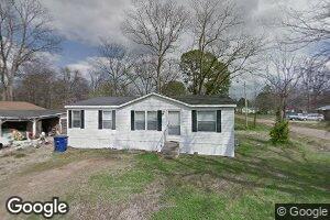 115 W South Ave, Crenshaw, MS 38621