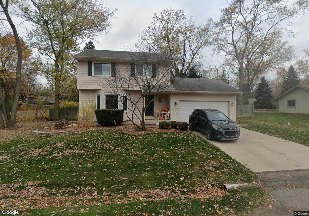 6720 Edwood Ave, West Bloomfield, MI 48324 - photo 1