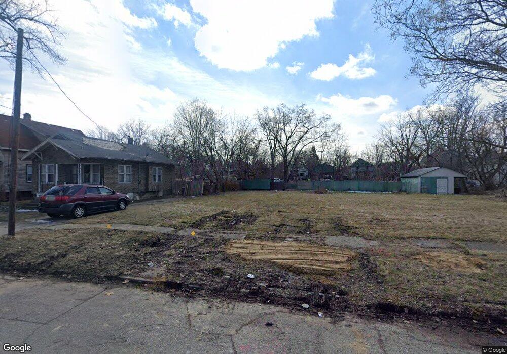 1542 Mabel Ave, Flint, MI 48506 - photo 1