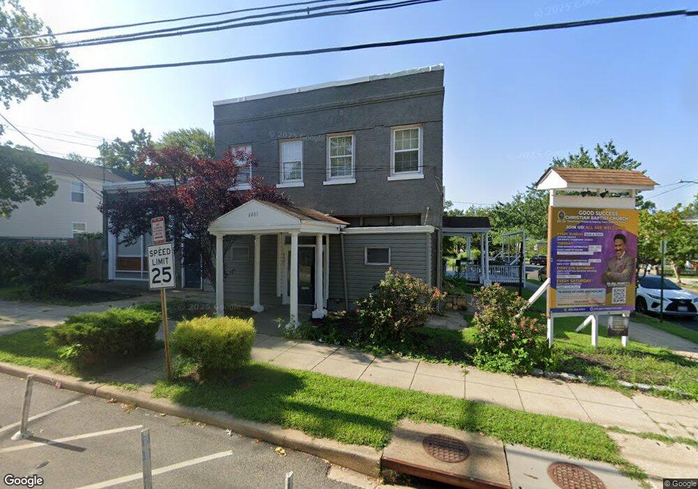 4401 Sheriff Rd NE, Washington, DC 20019 - photo 1