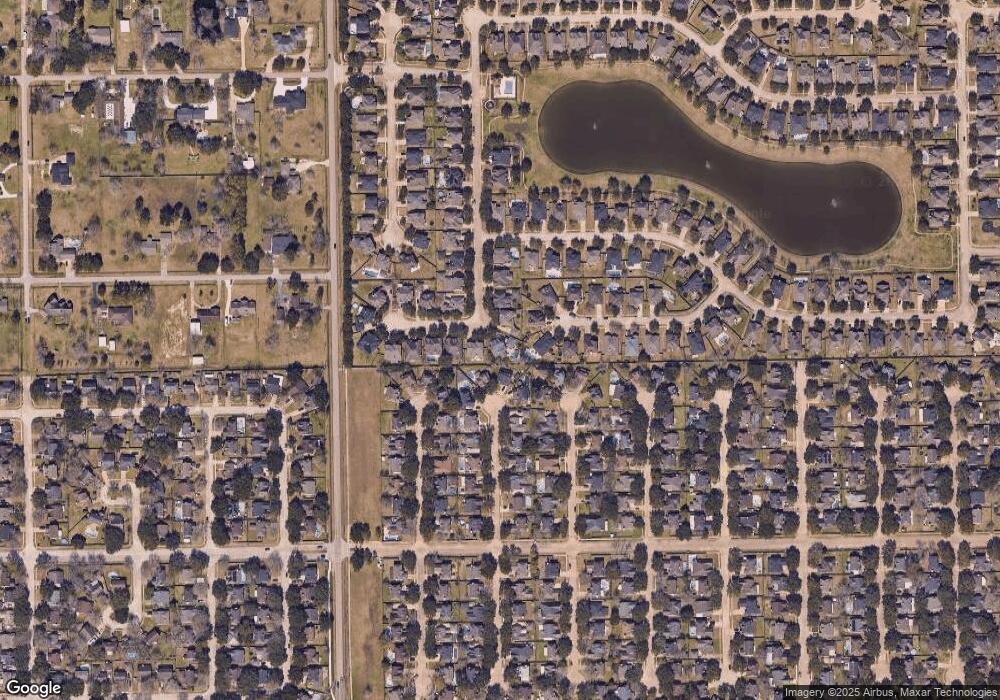 4902 Mahejan Ct, Pearland, TX 77584 - photo 1