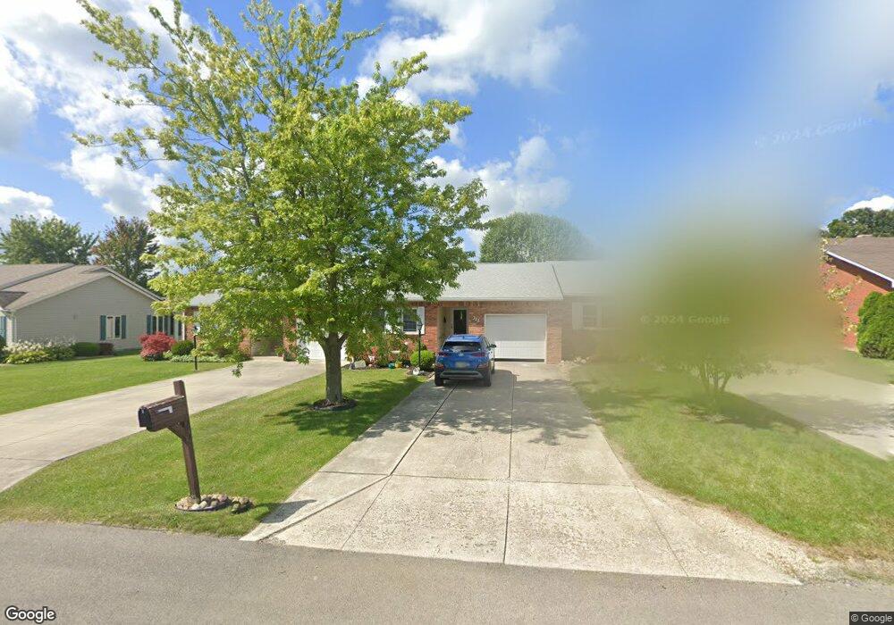 712 Chestnut Dr, Upper Sandusky, OH 43351 - photo 1