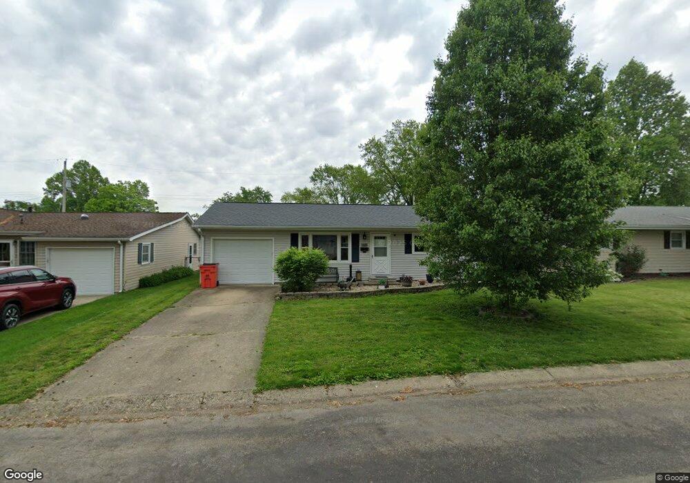 1008 N 30th St, Mattoon, IL 61938 - photo 1