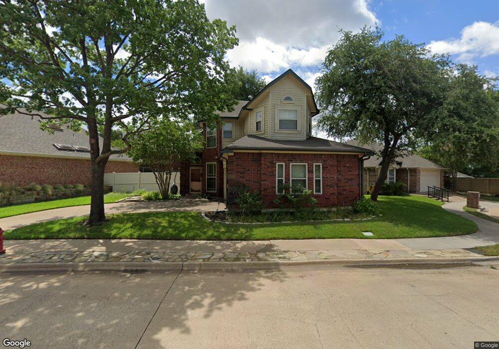 2904 Everest Dr, Bedford, TX 76021 - photo 1