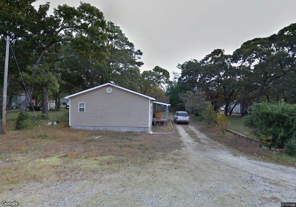 211 N Myrtle St, Myrtle Beach, SC 29577 - photo 1