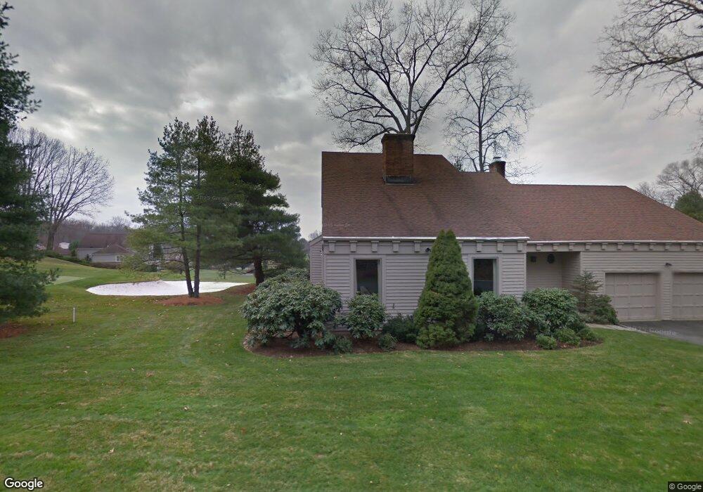 19 Silvermine Woods, Wilton, CT 06897 - photo 1