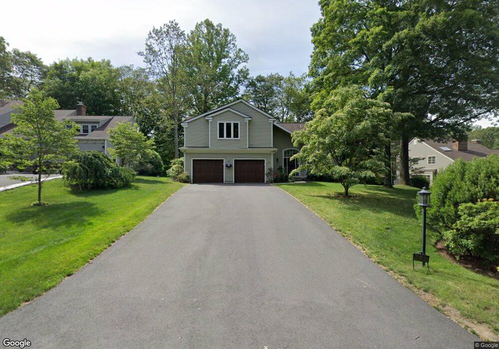 22 Silvermine Woods unit A, Wilton, CT 06897 - photo 1