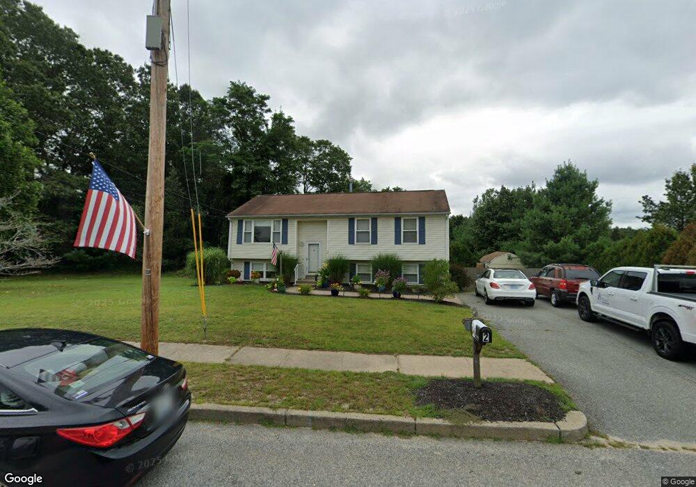 2 Sycamore Dr, Coventry, RI 02816 - photo 1