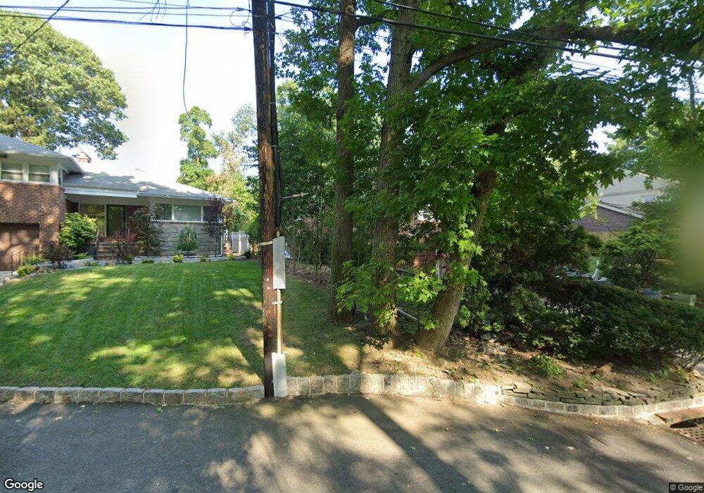 8647 Marengo St, Hollis, NY 11423 - photo 1