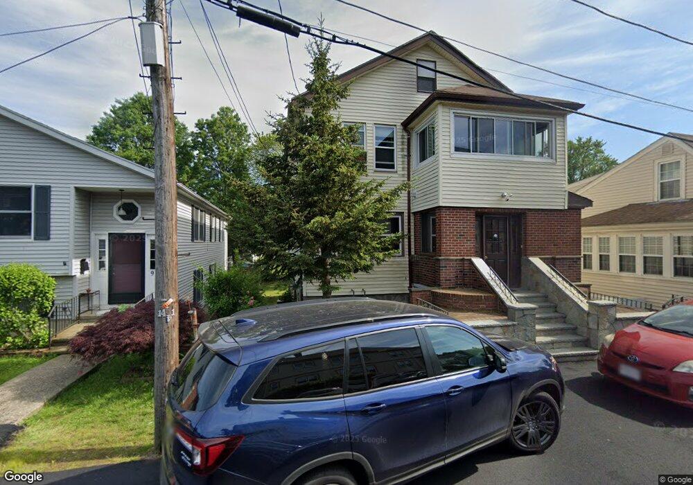 5 Traverse Terrace unit 2, Malden, MA 02148 - photo 1