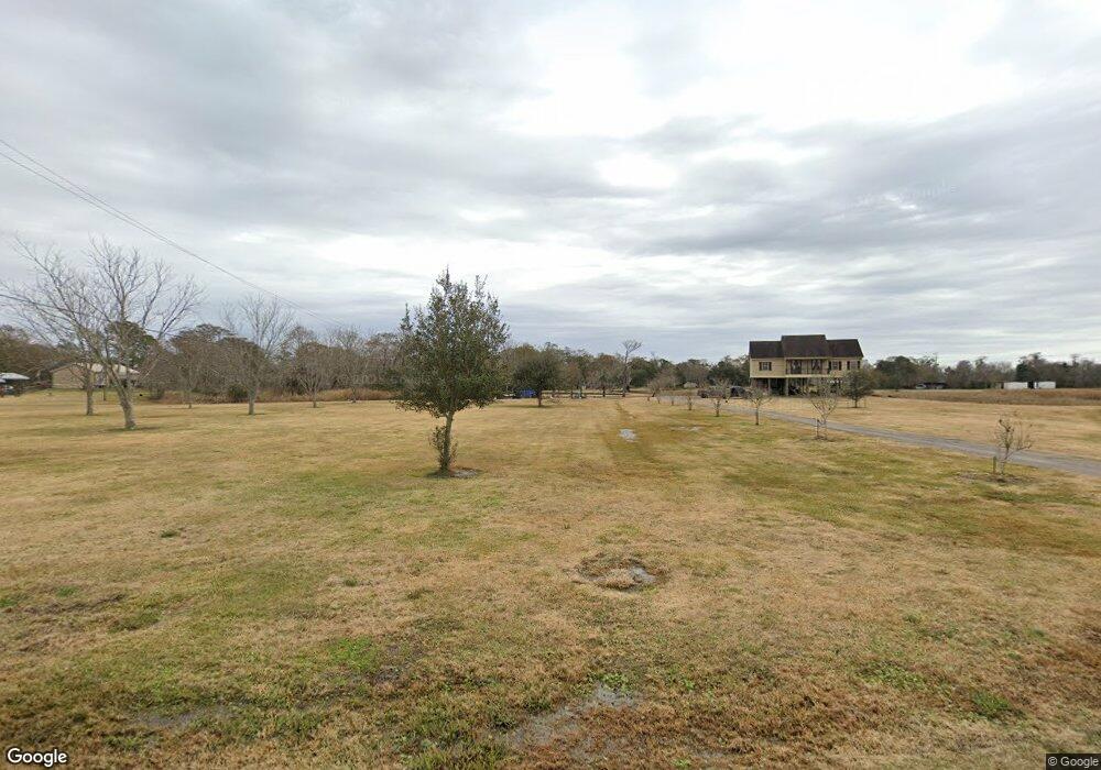 1707 Delcambre Rd, New Iberia, LA 70560 - photo 1