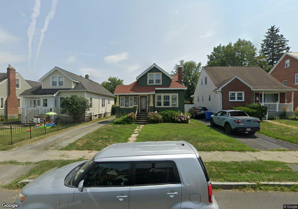 15 Clayton Place, Albany, NY 12209 - photo 1