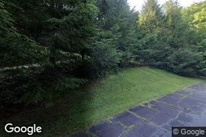 218 Ground Hog Dr, Paintsville, KY 41240