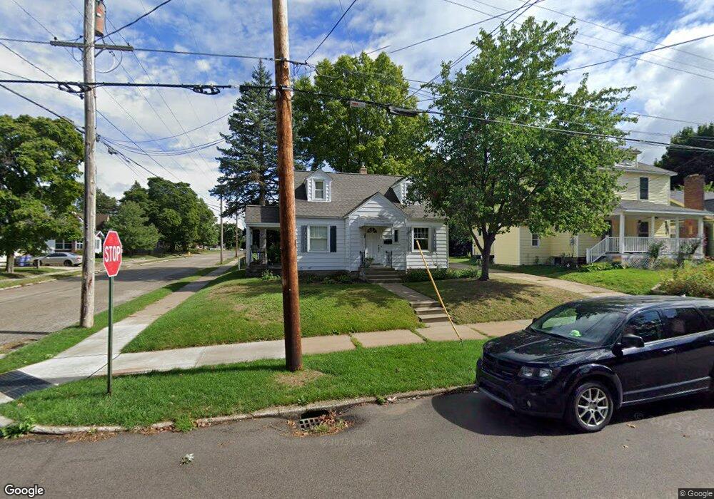 2054 Eastern Ave NE, Grand Rapids, MI 49505 - photo 1