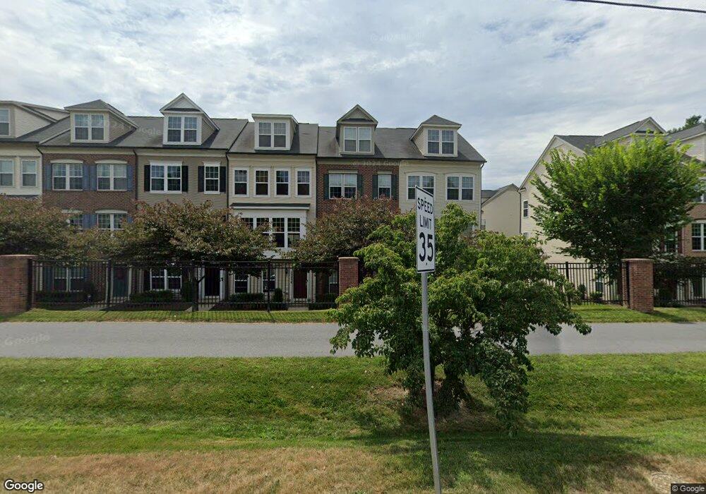 13238 Shawnee Ln unit 106, Clarksburg, MD 20871 - photo 1