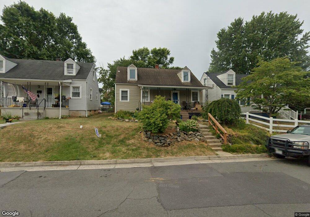 704 W 13th St, Front Royal, VA 22630 - photo 1