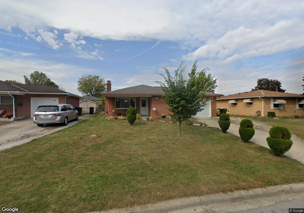 1347 Bronwyn Ave, Columbus, OH 43204 - photo 1