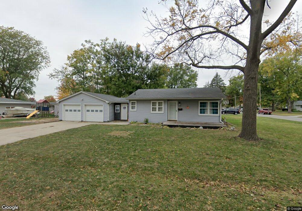 1301 W 6th St S, Newton, IA 50208 - photo 1