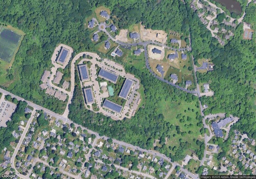 Wellington Crossing unit 5409, Waltham, MA 02452 - photo 1