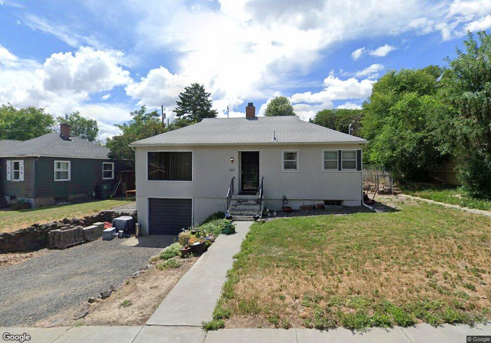 707 NW 8th St, Pendleton, OR 97801 - photo 1