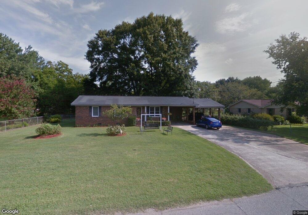 2885 Nowell Dr, Macon, GA 31216 - photo 1