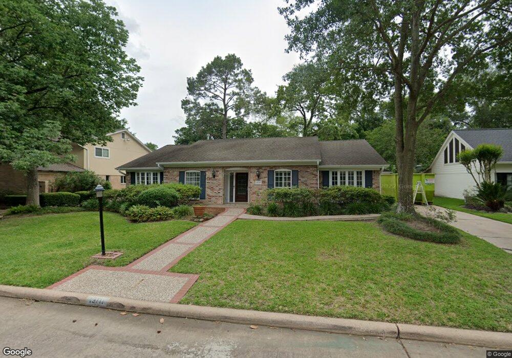 13711 Alchester Ln, Houston, TX 77079 - photo 1
