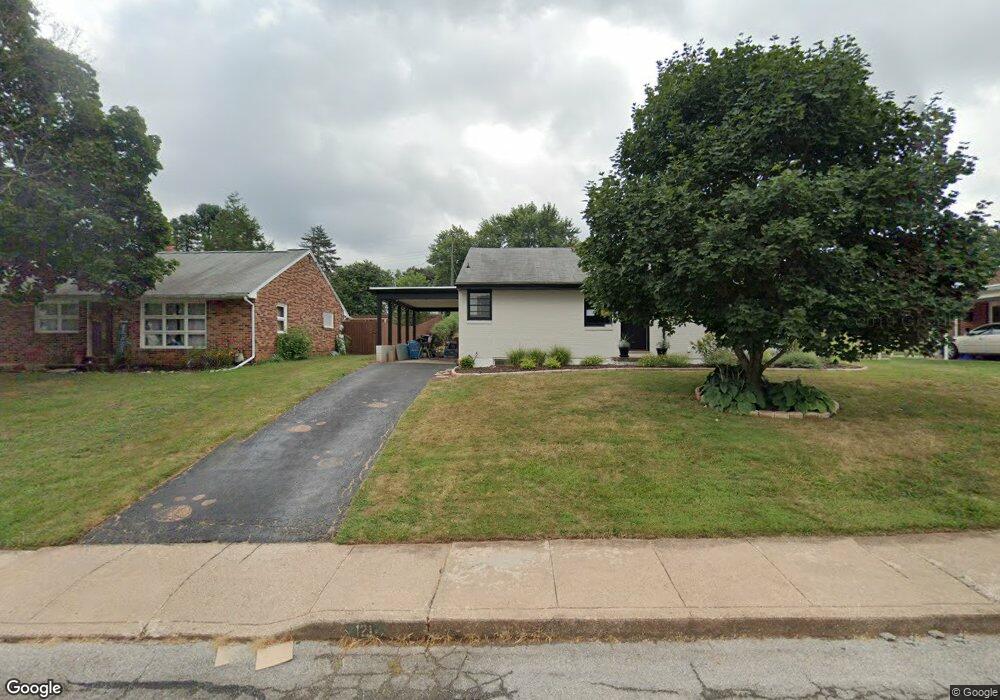 121 N 5th St, Mount Wolf, PA 17347 - photo 1