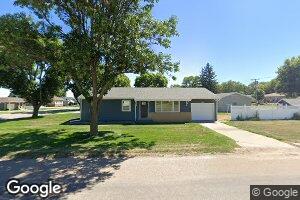 400 Nelson St, Hildreth, NE 68947
