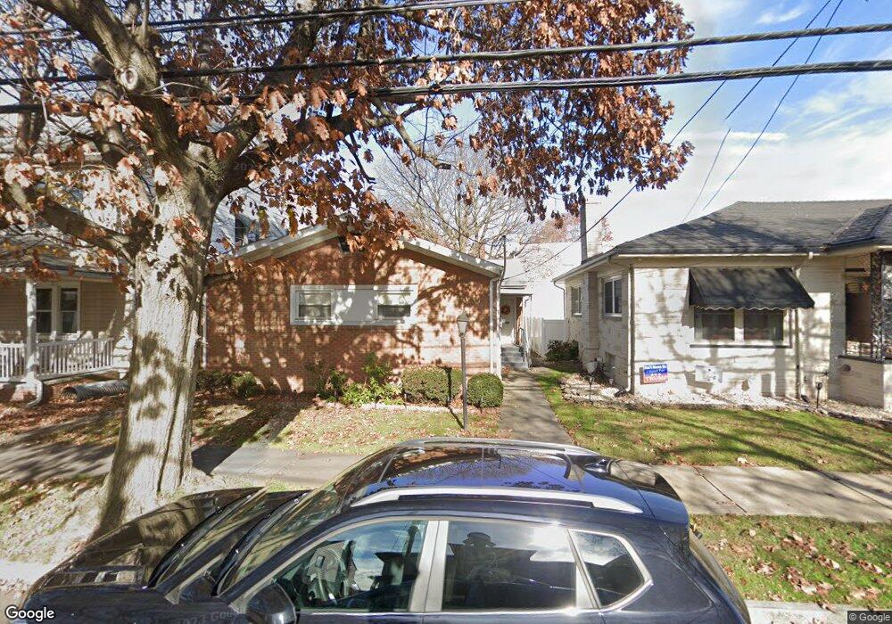 311 Academy St, Wilkes Barre, PA 18702 - photo 1