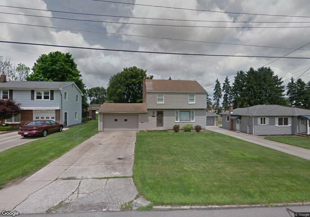 513 W Omar St, Struthers, OH 44471 - photo 1