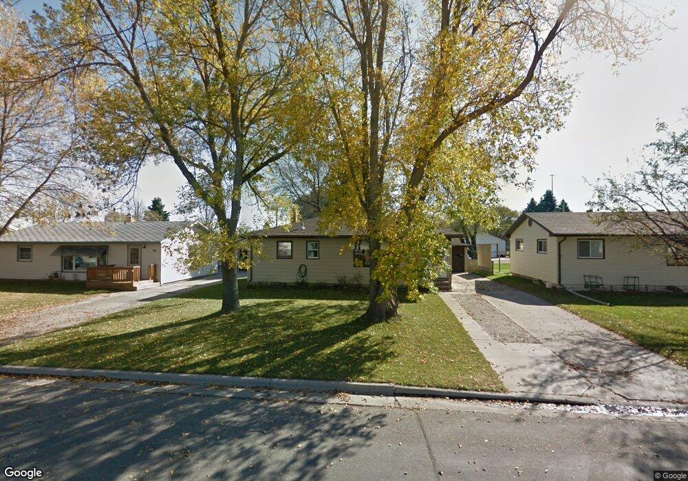 1513 5th Ave SW, Jamestown, ND 58401 - photo 1