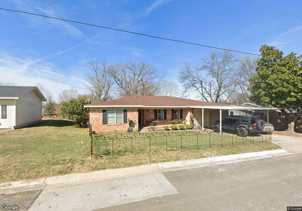 1304 S Hatcher St, Decatur, TX 76234 - photo 1