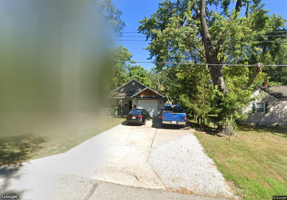 1211 NW B St, Blue Springs, MO 64015 - photo 1