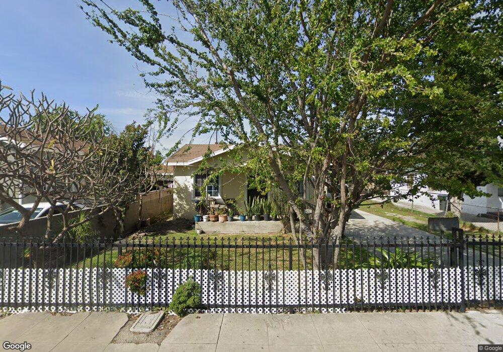 717 W Cressey St, Compton, CA 90222 - photo 1