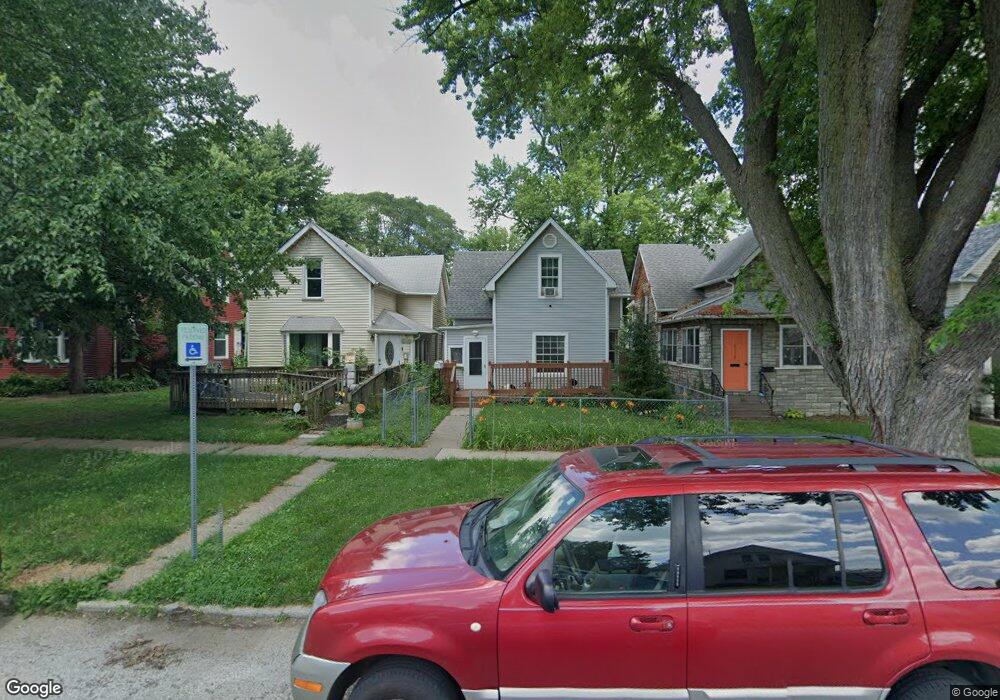 2118 W 5th St, Davenport, IA 52802 - photo 1