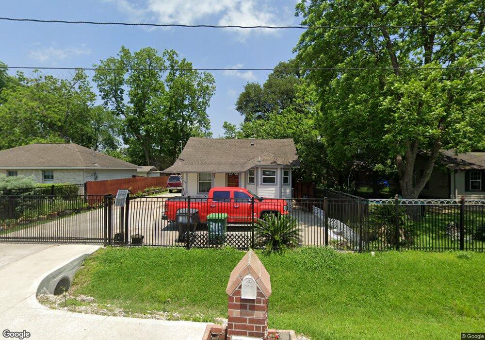 3813 Hurley St, Houston, TX 77093 - photo 1